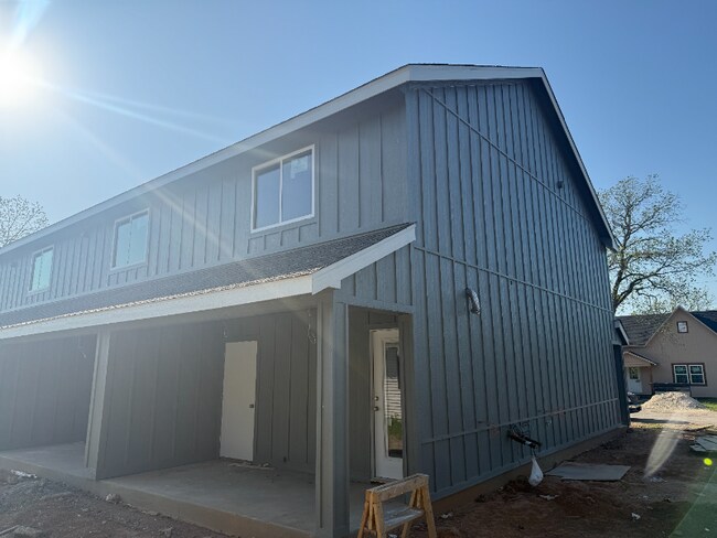 105 W North St in Itasca, TX - Building Photo - Building Photo