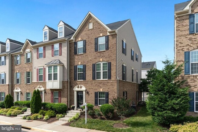 42586 Harlow Meadows Terrace in Sterling, VA - Building Photo - Building Photo
