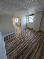 15 S Stewart St, Unit 202 in Blairsville, PA - Building Photo