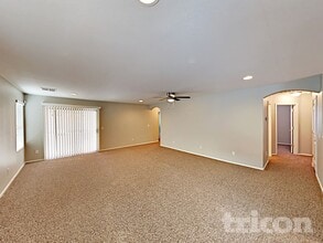 3227 W Dancer Ln in San Tan Valley, AZ - Building Photo - Building Photo