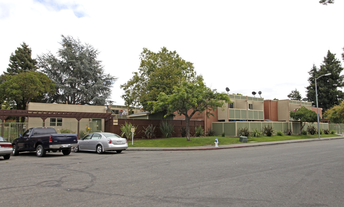 Puerta Villa in Santa Rosa, CA - Building Photo