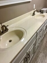 4211 E 61st St in Kansas City, MO - Building Photo - Building Photo