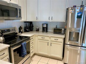 8323 Stonybridge Cir in Littleton, CO - Building Photo - Building Photo