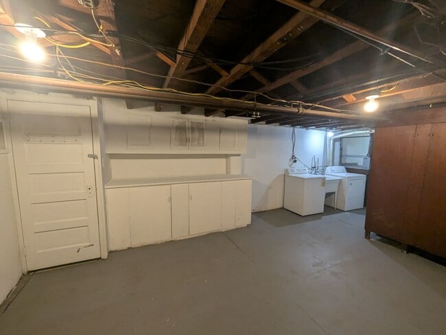 1421 Magee Ave in Philadelphia, PA - Building Photo - Building Photo
