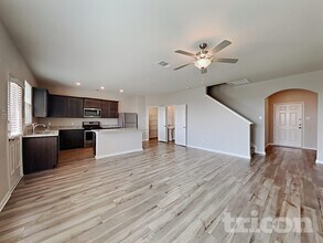 824 Clark Dr in Ferris, TX - Building Photo - Building Photo