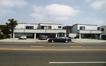 2820 S Sepulveda Blvd in Los Angeles, CA - Building Photo - Building Photo