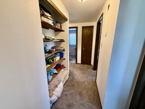 902 Cedar River Dr NW in Waverly, IA - Building Photo - Building Photo