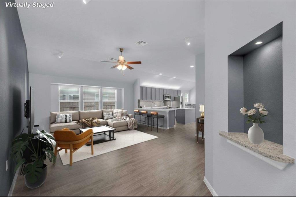 9944 Comely Bnd in Manor, TX - Building Photo