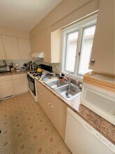 32 Pearson Ave in Somerville, MA - Foto de edificio - Building Photo