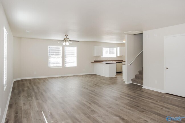 410 Jasmine Dr in Madison, AL - Building Photo - Building Photo