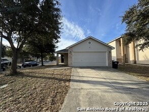 9902 Red Ascot in San Antonio, TX - Building Photo - Building Photo