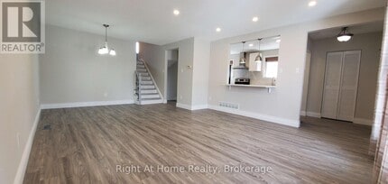 2192 Bridge Rd in Oakville, ON - Building Photo - Building Photo