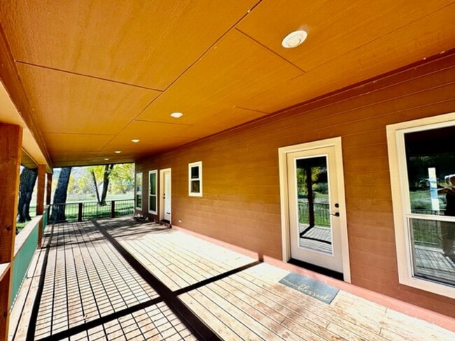 1428 Roberts Pl in Pagosa Springs, CO - Building Photo - Building Photo