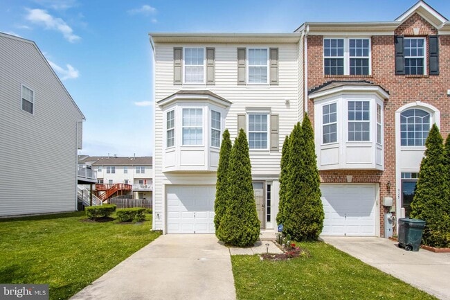 property at 927 Tipton Rd