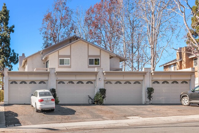 120 Countrywood Ln in Encinitas, CA - Building Photo - Building Photo