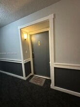 3123 Oakland Shores Dr in Oakland Park, FL - Building Photo - Building Photo