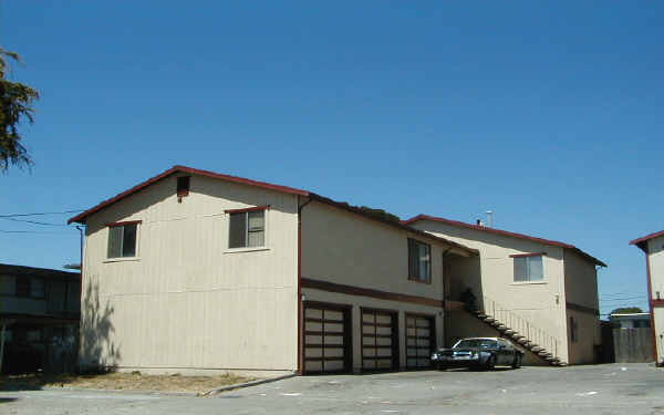 1329 Burbeck Ave in Richmond, CA - Building Photo - Building Photo