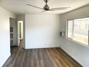 12950 5th St in Chino, CA - Building Photo - Building Photo