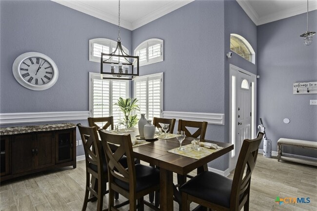property at 5834 Greenforest Cir