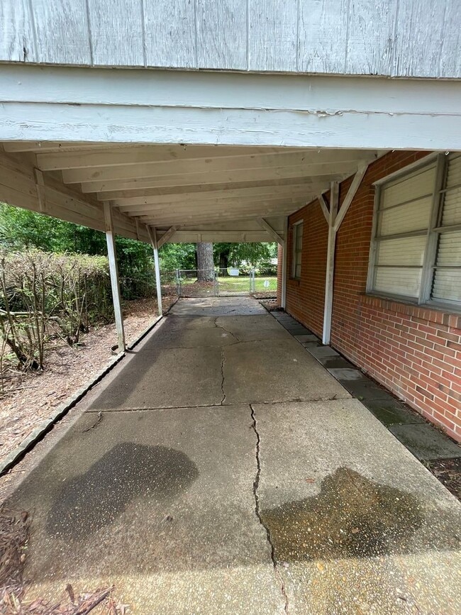 1826 Pinecrest Dr in Montgomery, AL - Building Photo - Building Photo