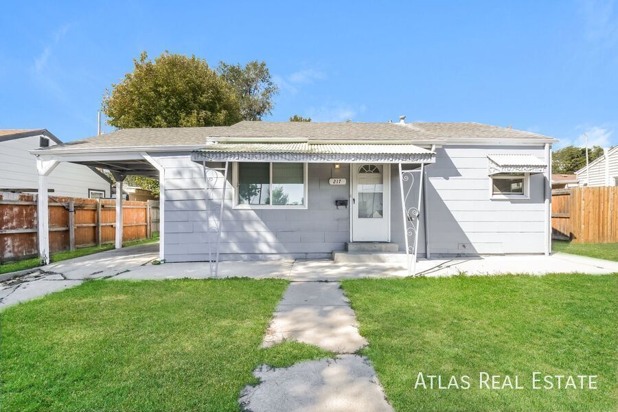 217 S Xavier St in Denver, CO - Building Photo