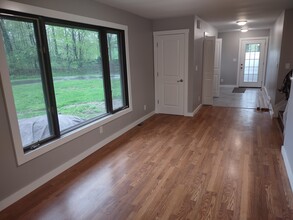 8620 Salt Springs Rd in Manlius, NY - Building Photo - Building Photo