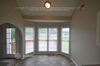 4917 Martin Farms Rd in Powder Springs, GA - Foto de edificio - Building Photo