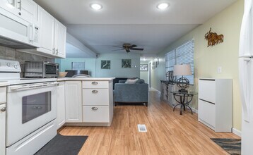 8351 Chisum Trail in Boca Raton, FL - Building Photo - Building Photo