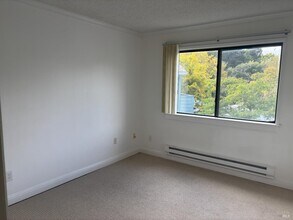 221 College View Dr in Rohnert Park, CA - Building Photo - Building Photo