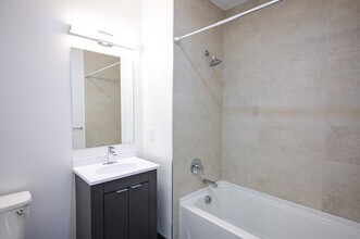 276 Reock St in Orange, NJ - Building Photo - Building Photo