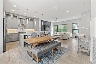 4526 Deere St in Dallas, TX - Building Photo - Building Photo