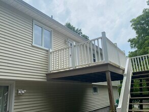 161 Sleeping Giant Dr in Hamden, CT - Building Photo - Building Photo