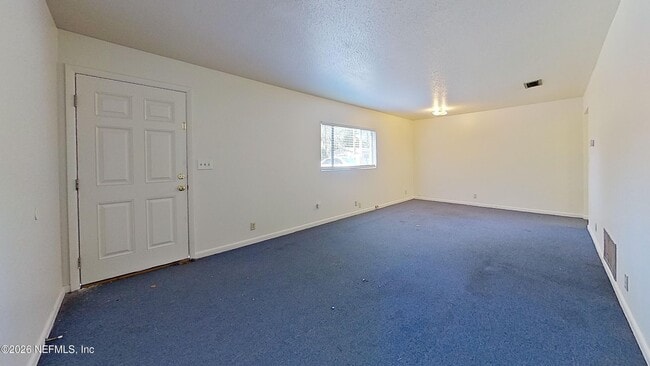 5709 Sue Ln in Jacksonville, FL - Building Photo - Building Photo
