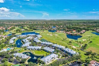 7955 Mahogany Run Ln in Naples, FL - Foto de edificio - Building Photo