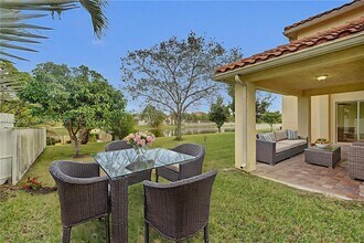 751 SW 191st Ave in Pembroke Pines, FL - Building Photo - Building Photo