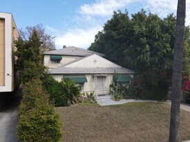 350 S Alexandria Ave in Los Angeles, CA - Building Photo