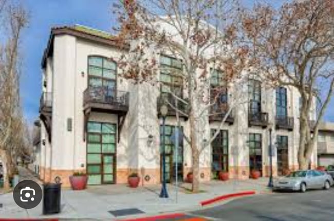925 The Alameda, Unit The Lofts 107 in San Jose, CA - Building Photo - Building Photo