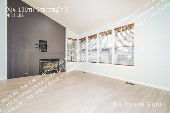 904 130th St Ct E in Tacoma, WA - Building Photo - Building Photo