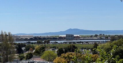 326 Farragut Ave in Vallejo, CA - Building Photo - Building Photo