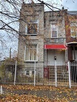 2818 W Wilcox St in Chicago, IL - Building Photo