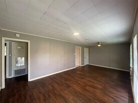 5314 Dewberry St in Houston, TX - Building Photo