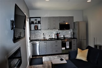 404 Kathe Ct-Unit -Unit 2 in Riva, MD - Building Photo - Building Photo