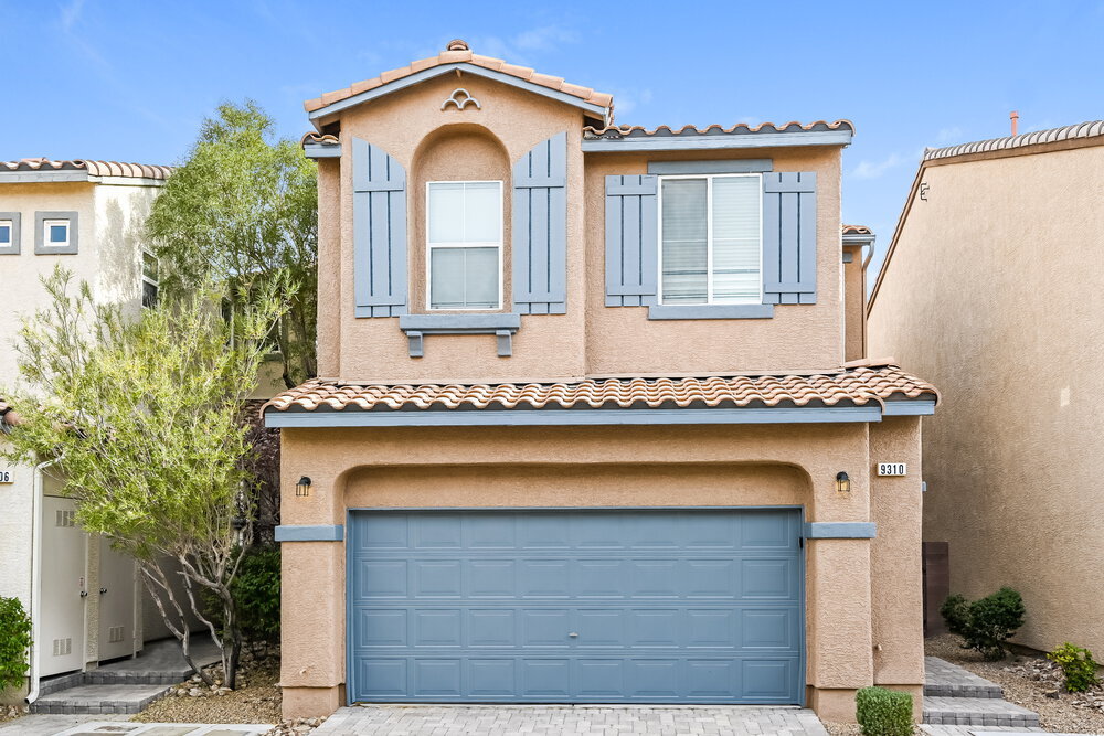 9310 Vista Waters Ln in Las Vegas, NV - Building Photo