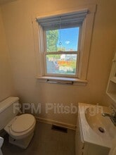 120 Earl St in Pittsburgh, PA - Building Photo - Building Photo