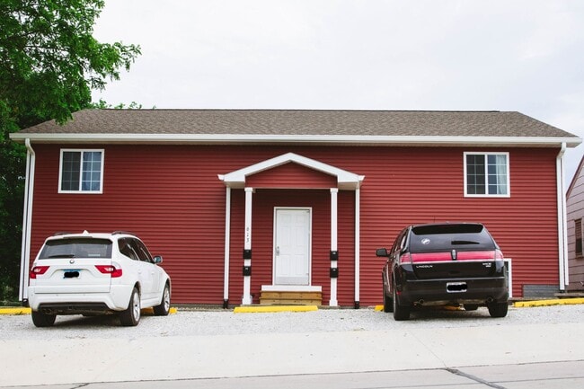 property at 613 Sheldon St