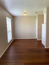 5303 St Georges Green in Austin, TX - Building Photo - Building Photo