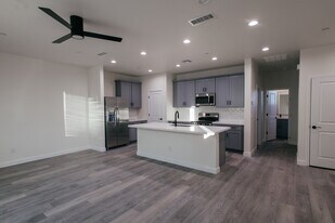 1964 E Don Carlos Ave in Tempe, AZ - Building Photo