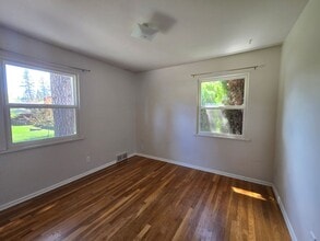 5228 N Allen Pl in Spokane, WA - Building Photo - Building Photo