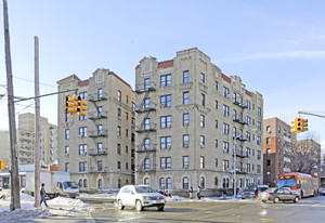 4246 Bowne St Apartamentos