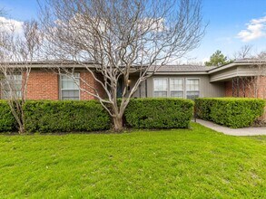 4016 Acacia St in Fort Worth, TX - Foto de edificio - Building Photo